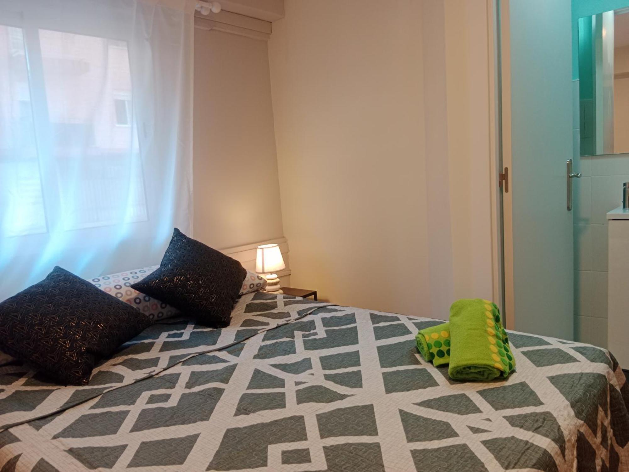 Couette-café Amroom - *